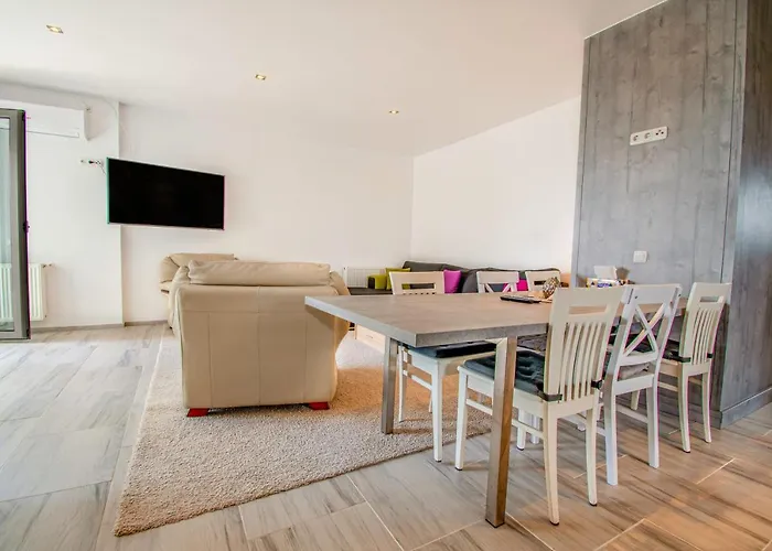 Sara Sea View - Bychoice * Olimp